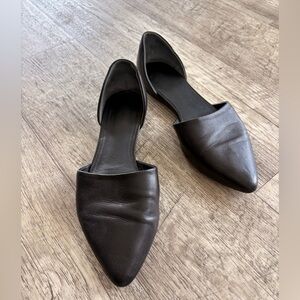 VINCE Nina d’Orsay Flats